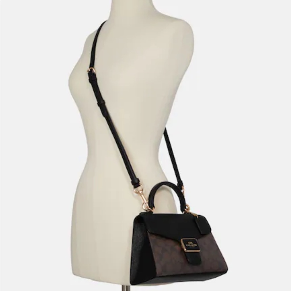 Coach Pepper Satchel In Signature Canvas - Picture 4 of 4